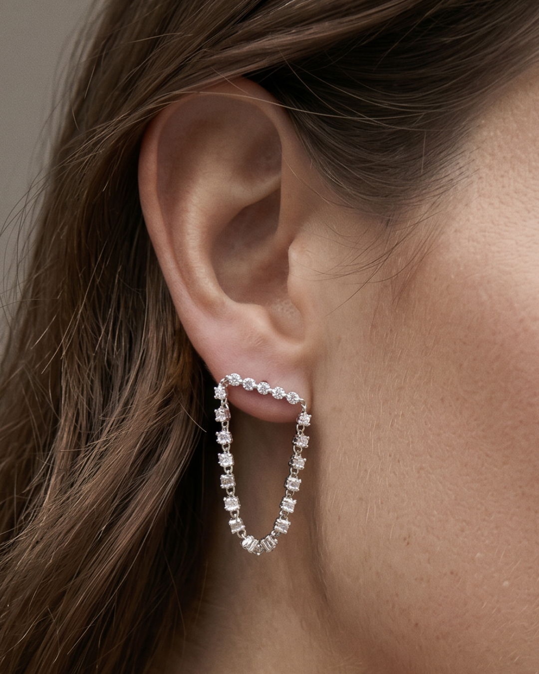 Boucles d'oreilles rivière arceau - BLANC