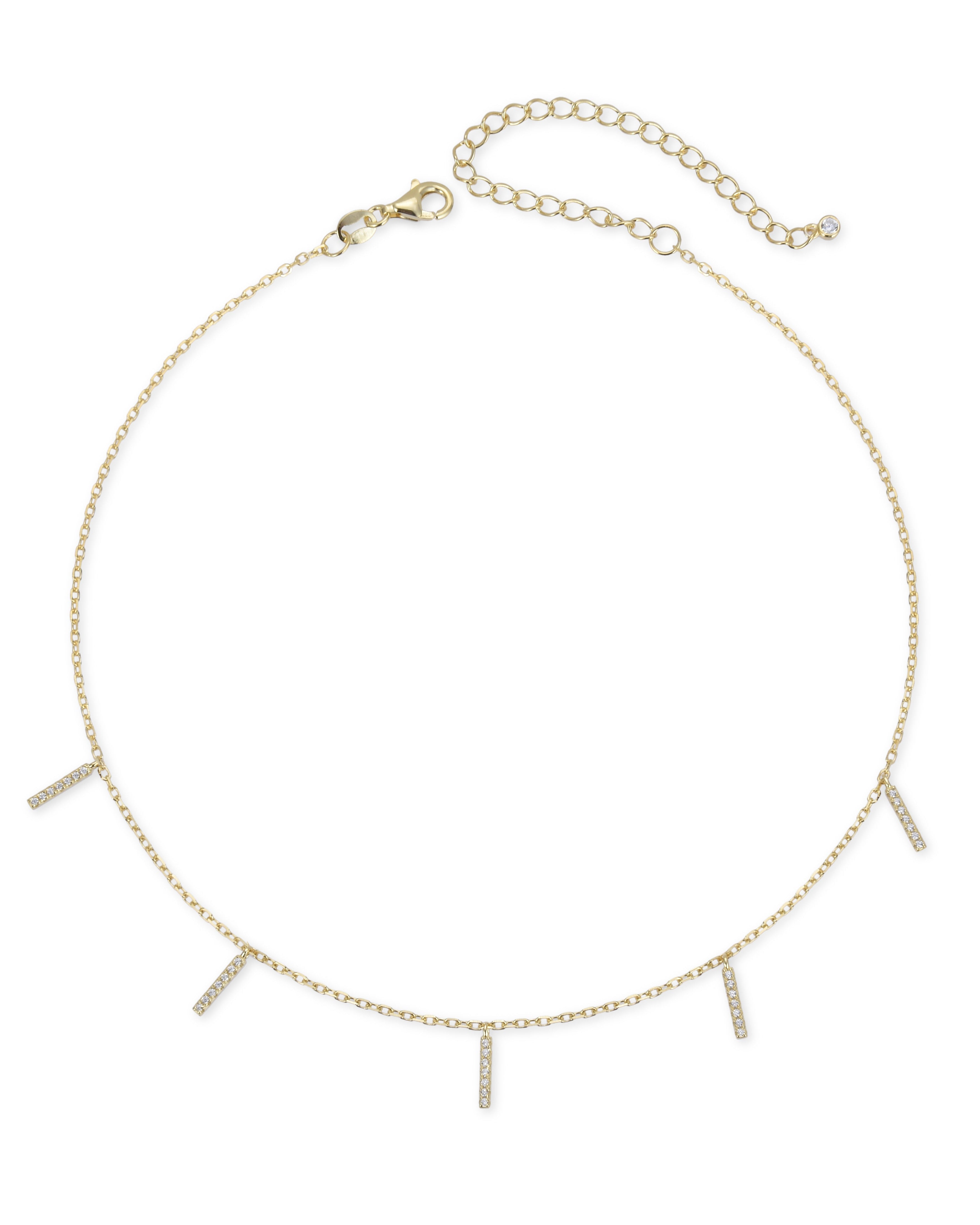 Choker doré en argent 925 doré à l'or 18 carats, chaîne fine et barrette géométrique lisse, rendu moderne et lumineux.