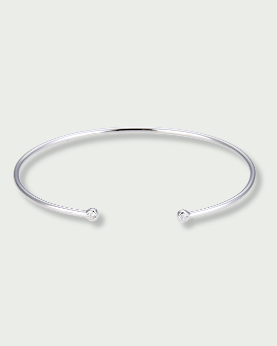Jonc ouvert minimaliste à embouts zirconium – Argent 925 rhodié et zirconiums