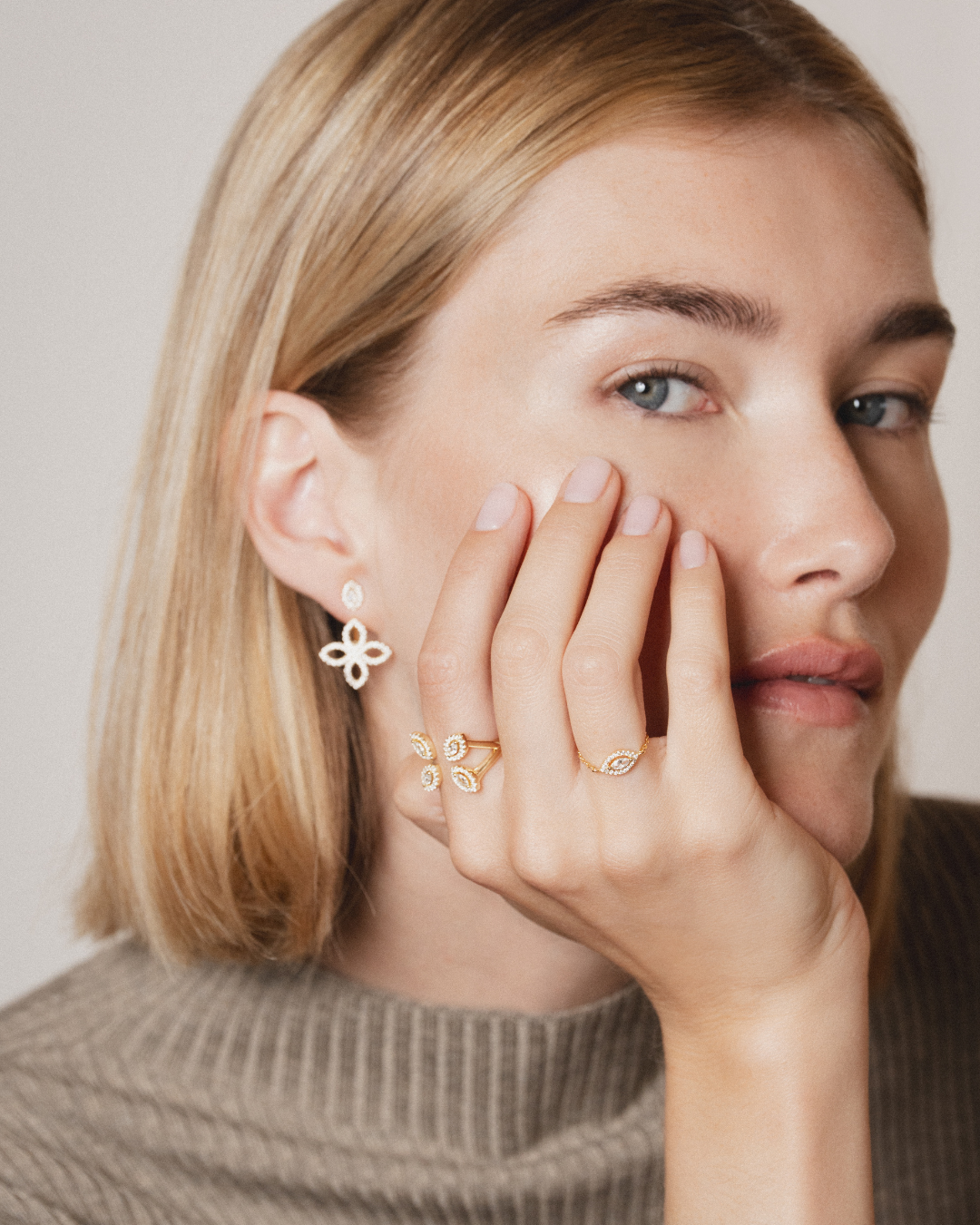 Bague chaîne Fleur éternelle - DORÉ