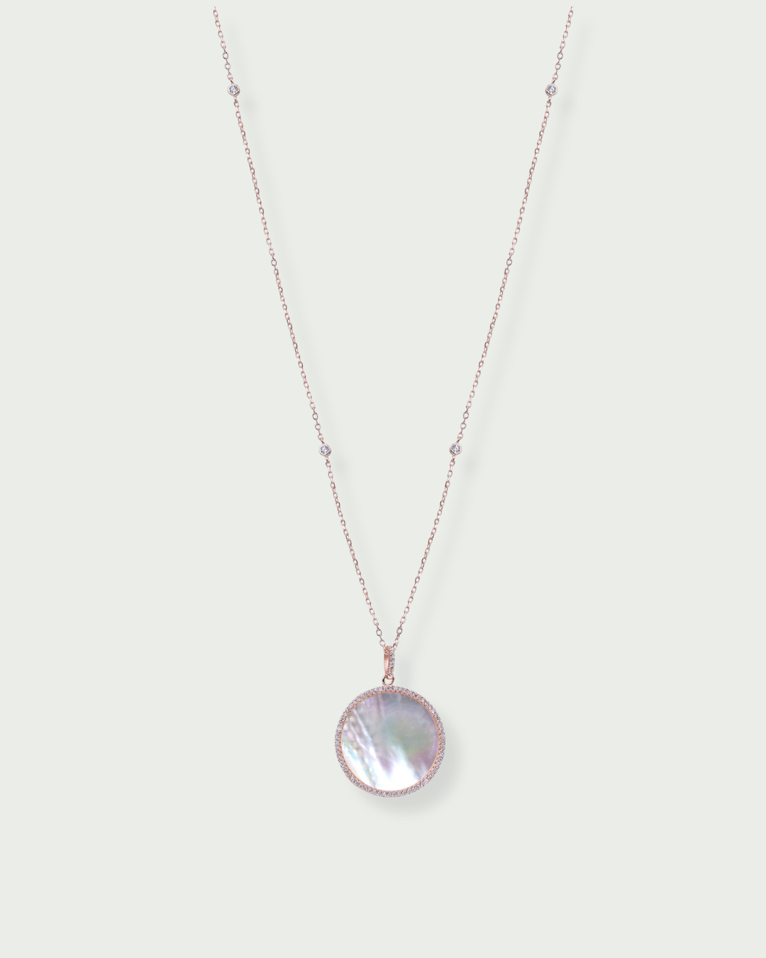 Sautoir médaille nacre - ROSE