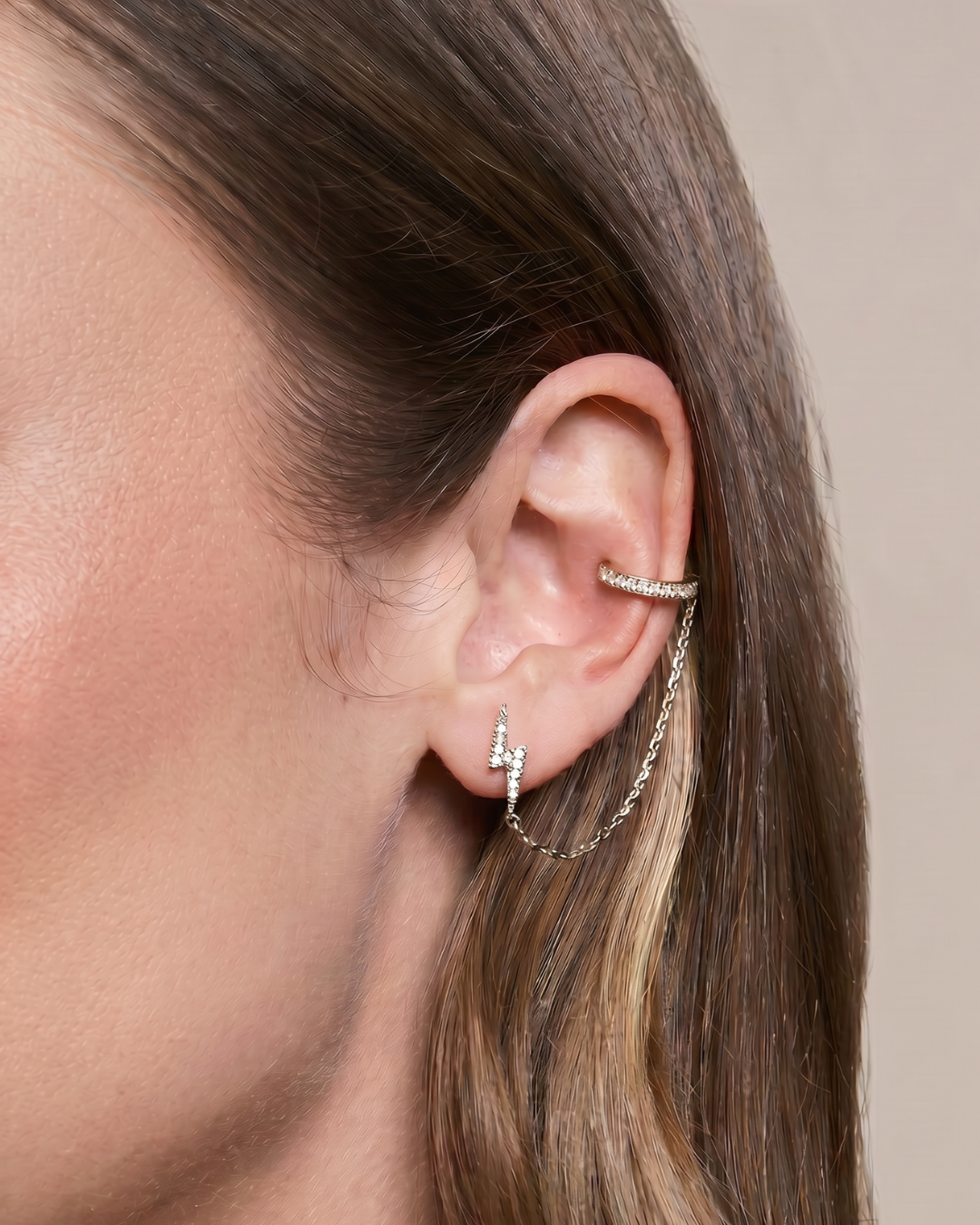 Monoboucle earcuff éclair - BLANC