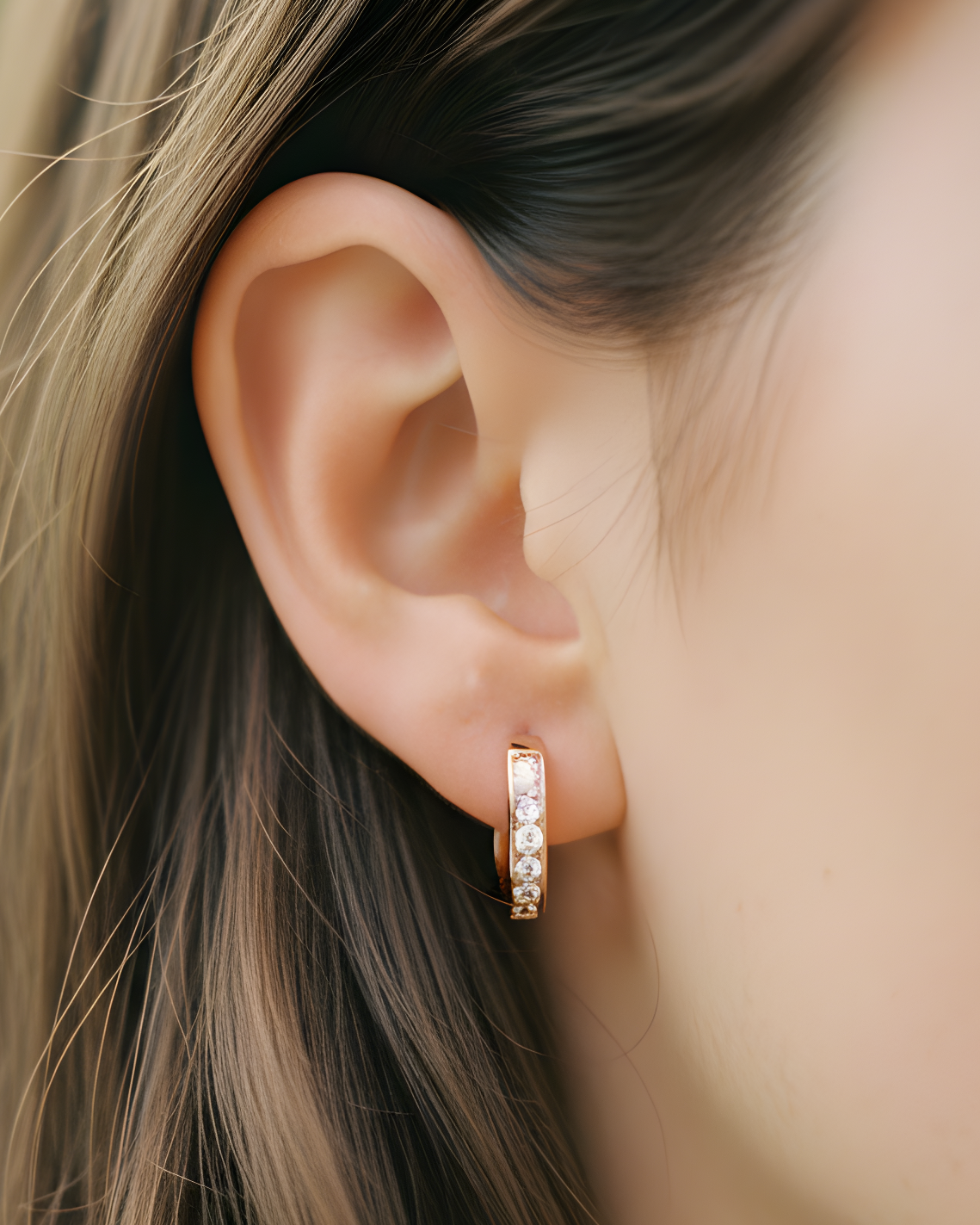Creole earrings with paving stones, XS - PINK