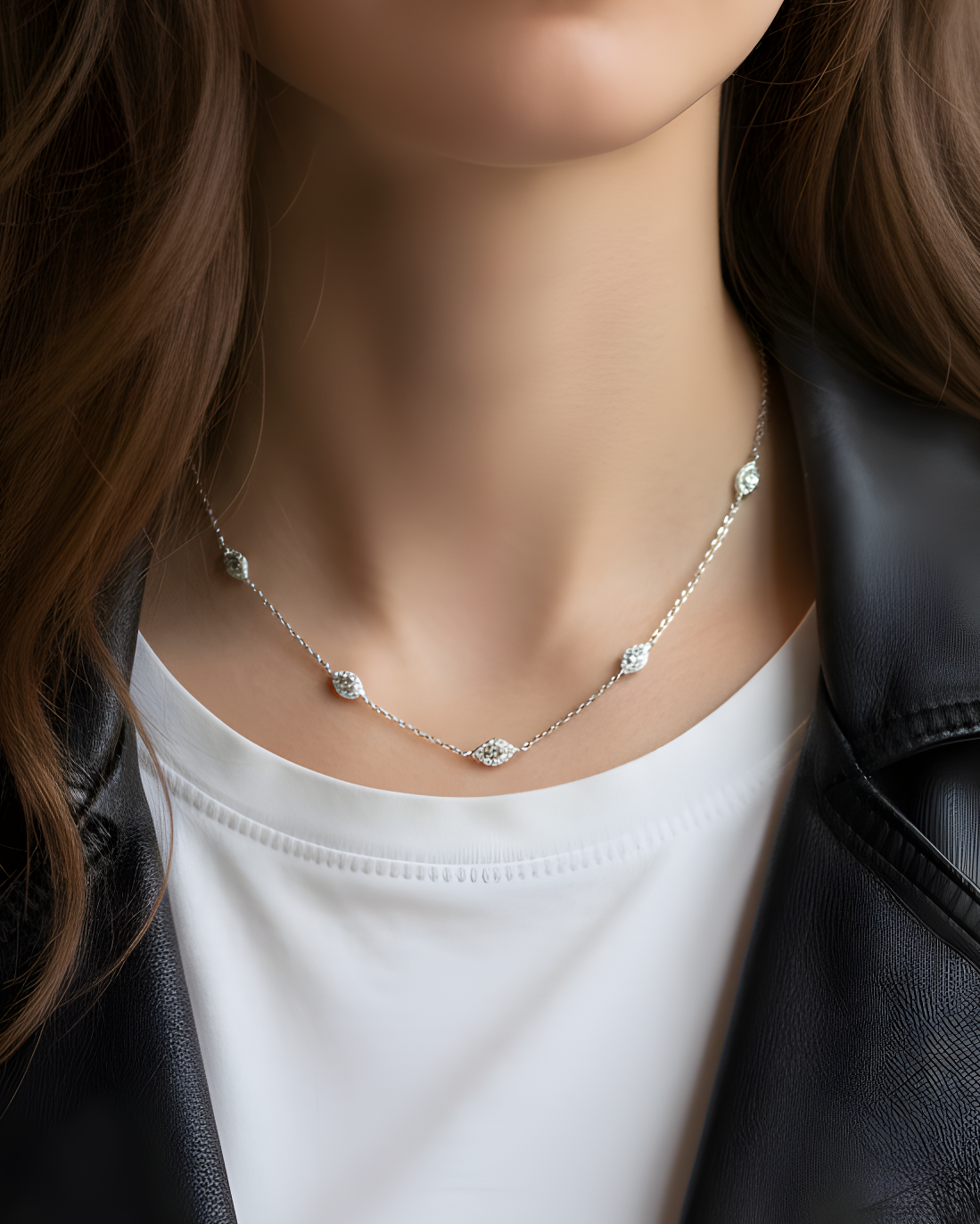 Paved marquise necklace - WHITE