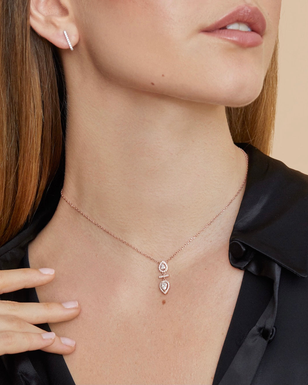 Collier opposite Infini Poire - ROSE
