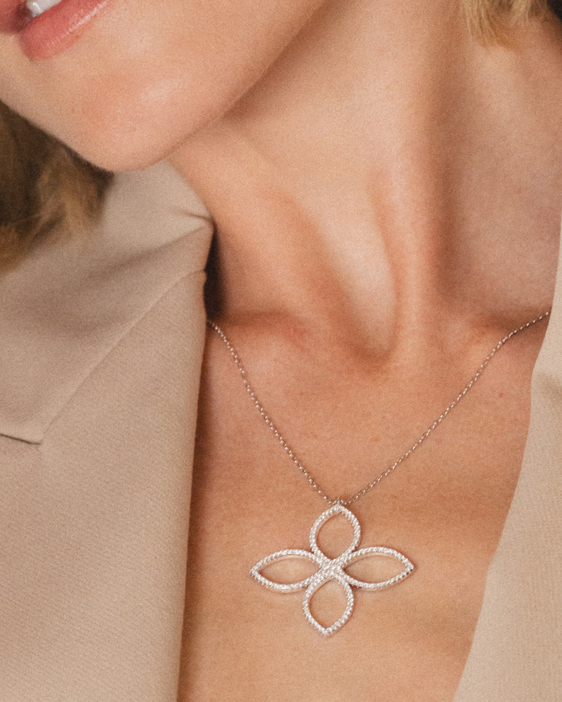 Collier pendant Fleur Éternelle - BLANC