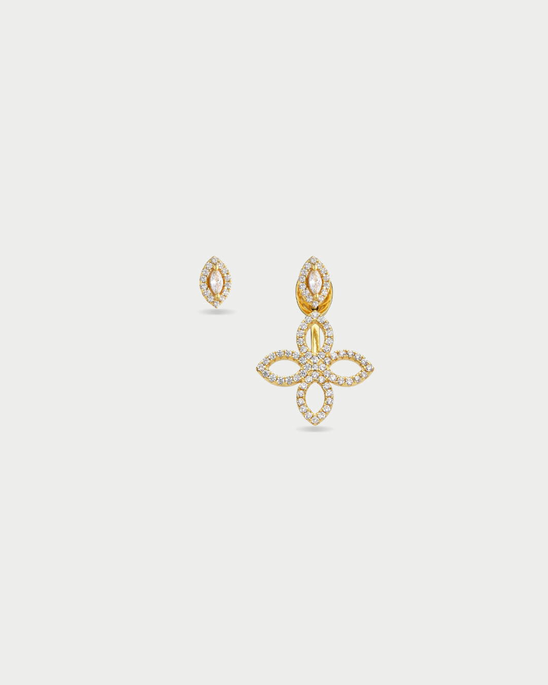 Boucles d’oreilles asymétriques Fleur Éternelle - DORÉ