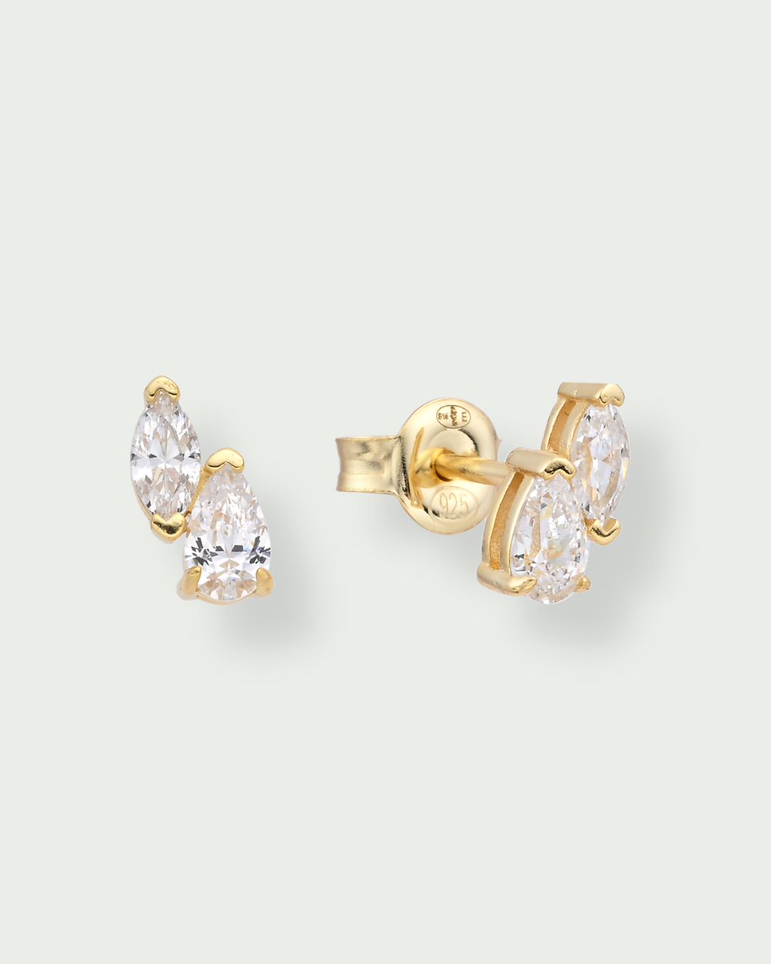 Boucles d’oreilles puces duo marquise &amp; poire – Co-création Diane Perreau – Argent 925 doré à l’or 18 carats &amp; Zirconium