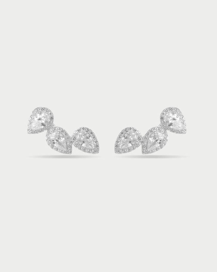 Boucles d’oreilles « Trois Poires Gala » en argent 925 rhodié, trois pierres en forme de poire en zirconium, finition polie brillante, conçues pour un éclat subtil au quotidien