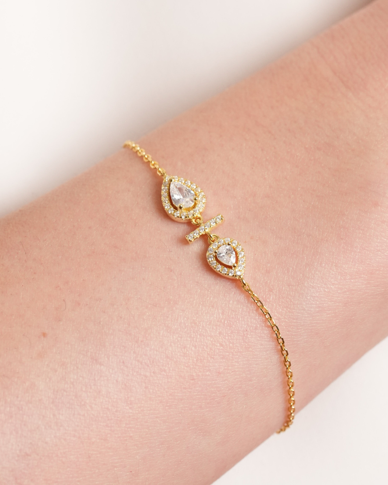 Bracelet poires en argent 925 doré et Zirconiums- porté