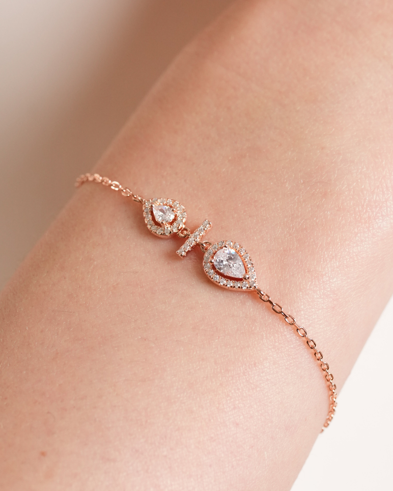 Bracelet  avec 2 poires en argent 925 doré à l'or 18 carats rose et Zirconiums