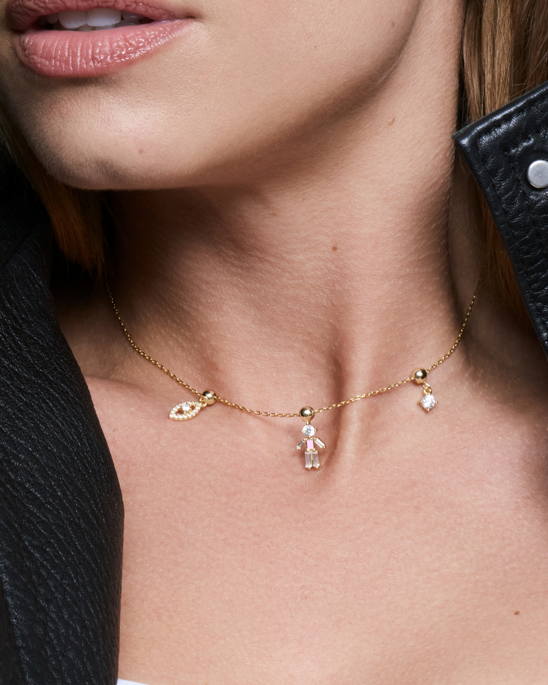 Chaine à charms argent 925 doré à l'or 18 carats avec 3 charms (oeil, fille, pierre) 