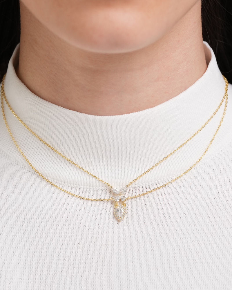 Collier ras-de-cou Papillon doré en argent 925 doré à l'or jaune 18 carats & zirconiums - porté zoom