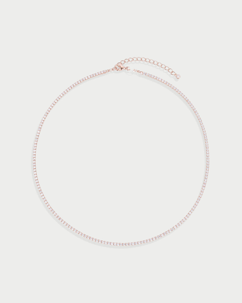  Choker Tennis Intemporel rose en argent 925 doré à l’or 18 carats, collier ras‑du‑cou délicat avec zirconiums scintillants, design minimaliste et lumineux pour sublimer le cou avec élégance. 