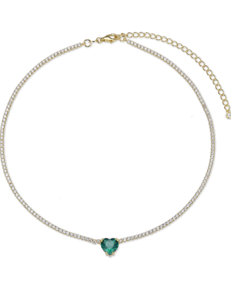 Choker « Tennis Cœur » en argent 925 doré à l'or 18 carats, rangée continue de pierres blanches sublimée par un cœur vert en zirconium.