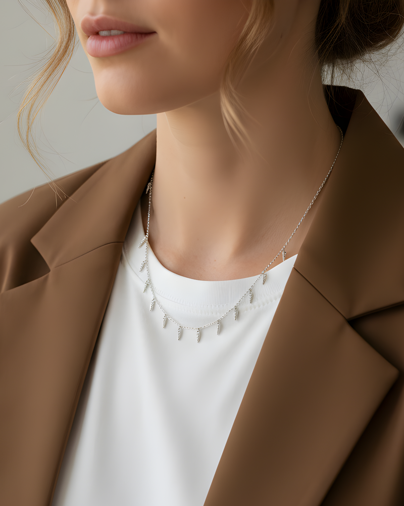 Collier cascade - BLANC