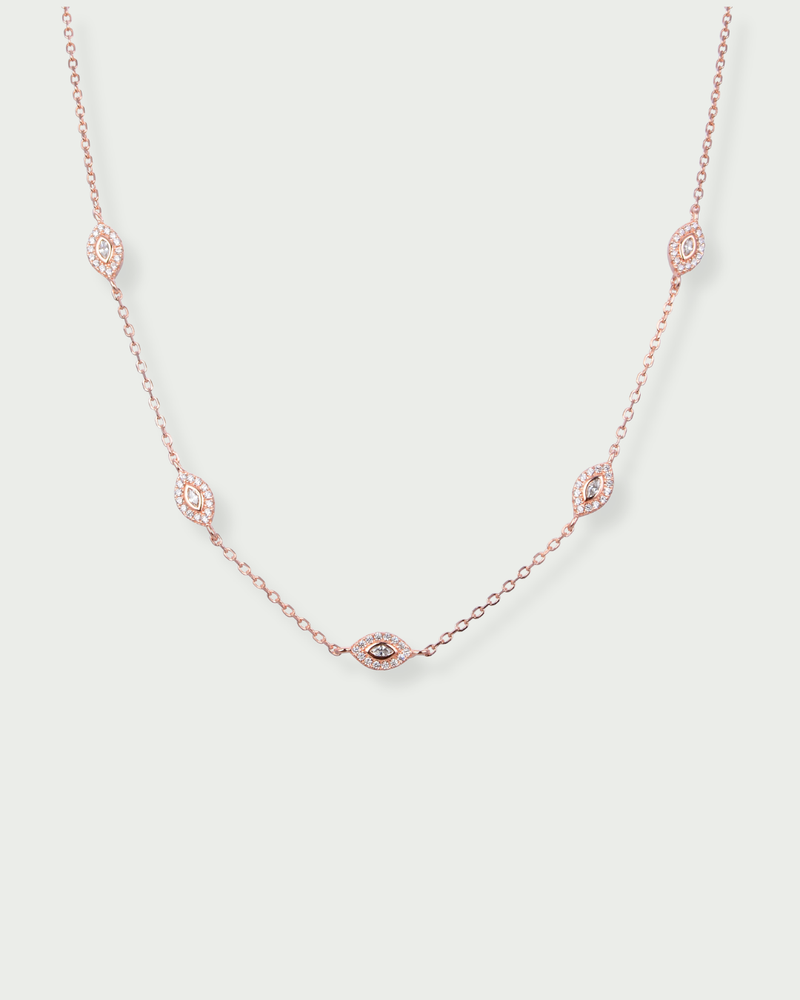 Collier en argent 925 doré à l’or rose, succession de marquises pavées de zirconiums, design délicat et étincelant.