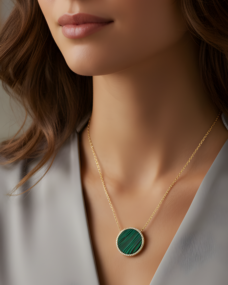 Collier médaille malachite - DORÉ