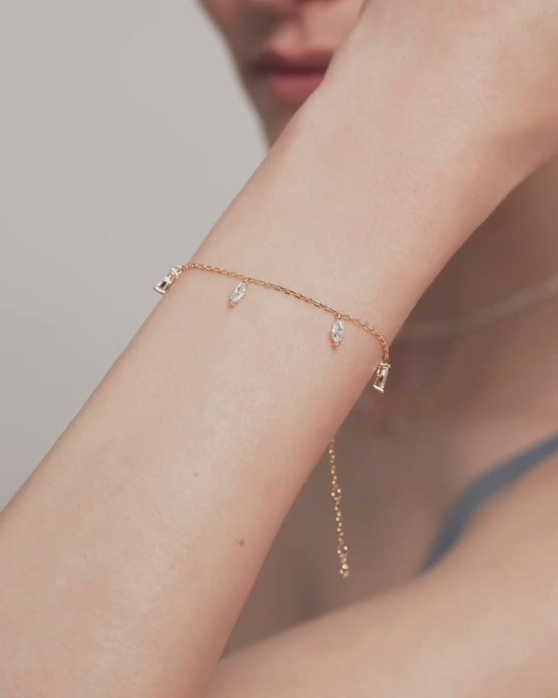 Bracelet marquise Icon – Co-création Diane Perreau – Argent 925 rhodié &amp; Zirconium - vidéo