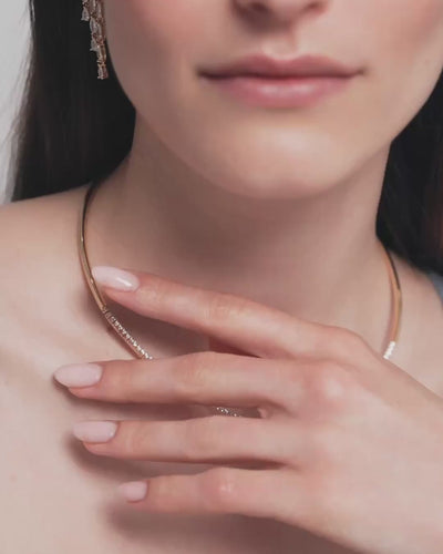 Collier rivière Modular – Co-création Diane Perreau – Argent 925 doré à l'or 18 carats & Zirconium - porté close up